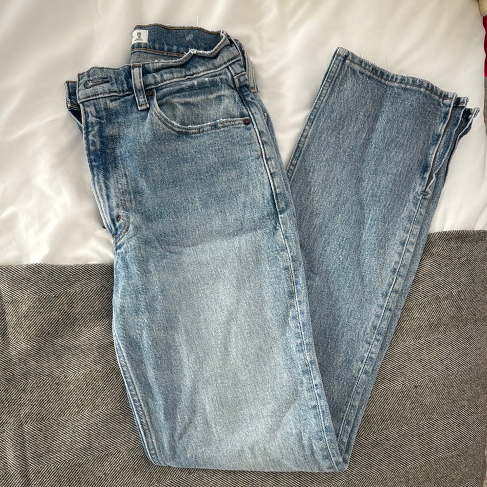 Abercrombie & Fitch High Rise Light Blue Jeans
